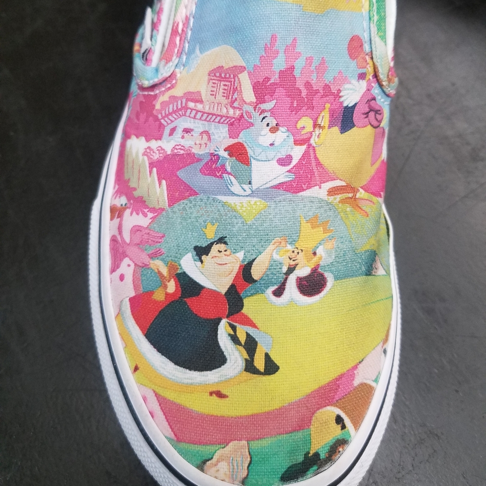 **SOLD***VAN'S Disney Alice in Wonderland (5.5) - Picture 3 of 8